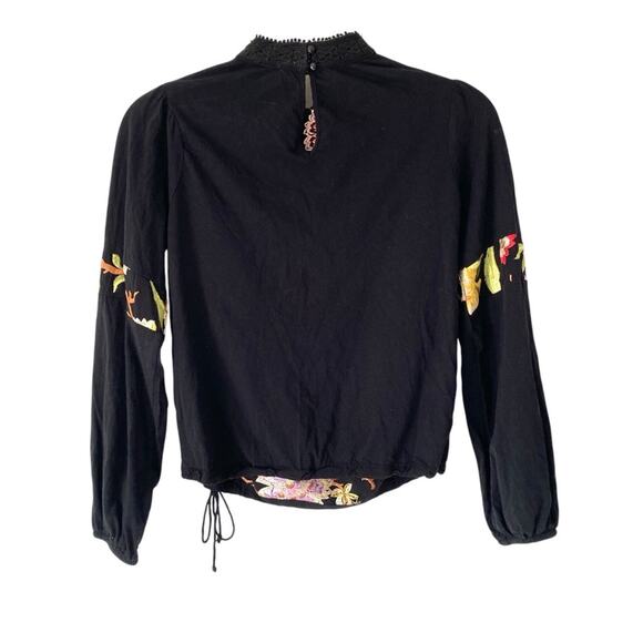 Tiny Anthropologie Embroidered Floral Knit Blouse size XS - Picture 8 of 11
